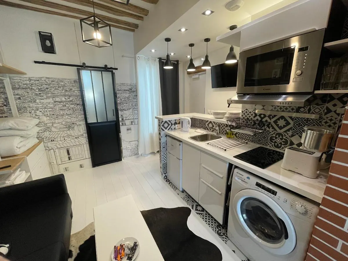 Appartement Aix, Neuf Tout Equipe Paris 0*,